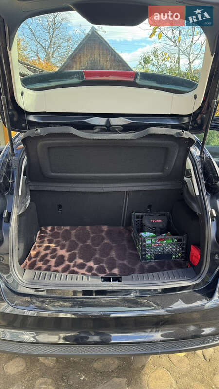 Хетчбек Ford Focus 2011 в Стрию фото 15 Хетчбек Ford Focus 2011 в Стрию