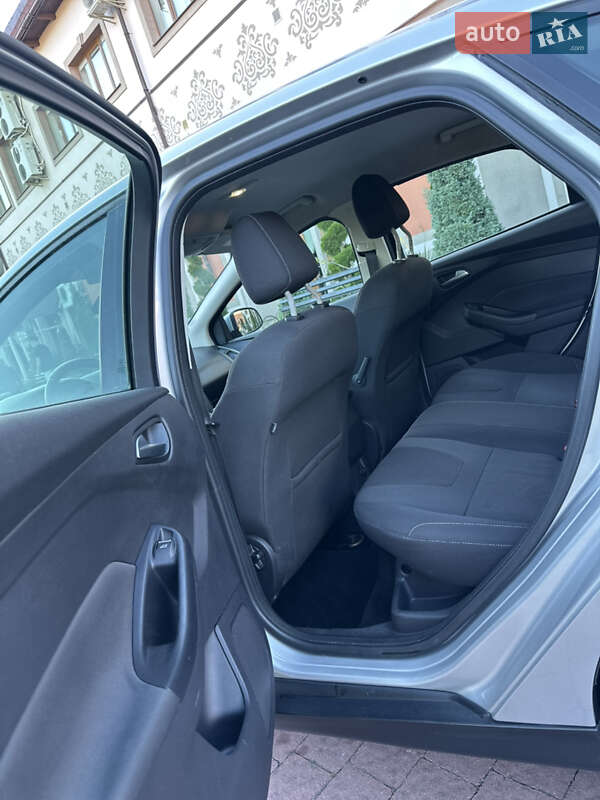 Хетчбек Ford Focus 2011 в Стрию