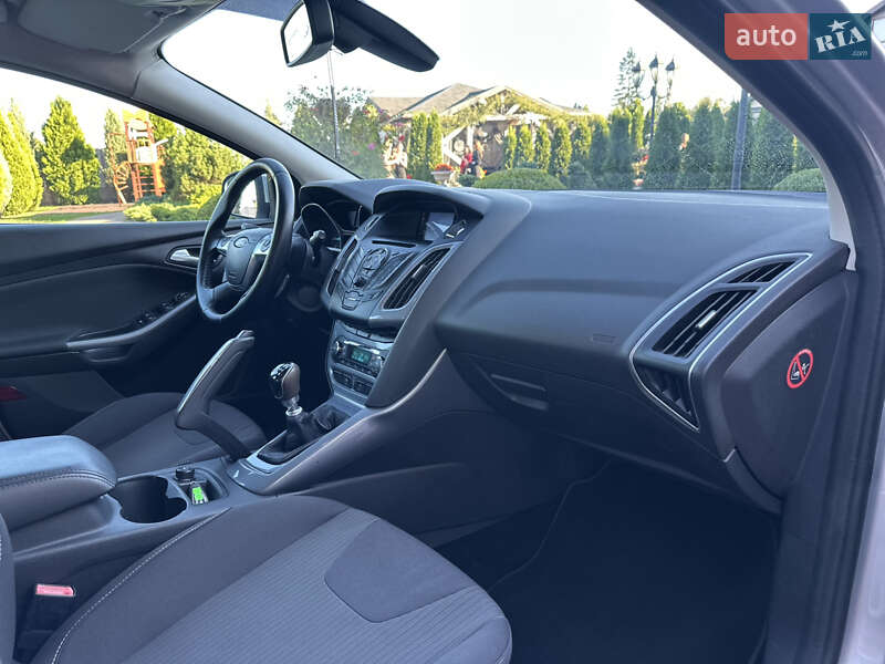Хетчбек Ford Focus 2011 в Стрию фото 57 Хетчбек Ford Focus 2011 в Стрию