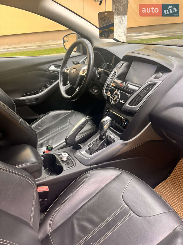 Седан Ford Focus 2013 в Білгороді-Дністровському фото 14 Седан Ford Focus 2013 в Білгороді-Дністровському