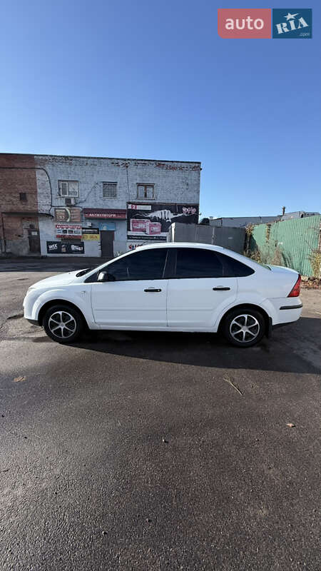 Седан Ford Focus 2007 в Чернігові фото 3 Седан Ford Focus 2007 в Чернігові