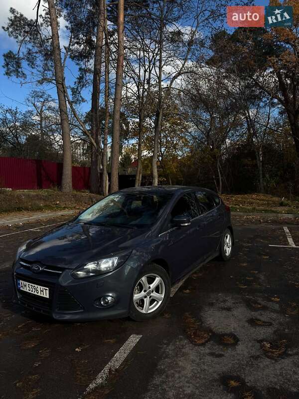 Хэтчбек Ford Focus 2011 в Житомире