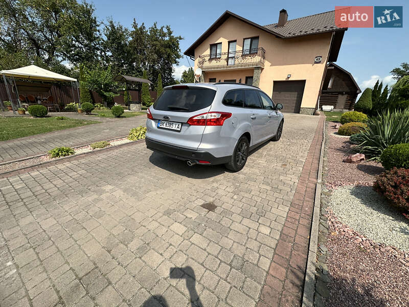 Універсал Ford Focus 2012 в Івано-Франківську фото 6 Універсал Ford Focus 2012 в Івано-Франківську