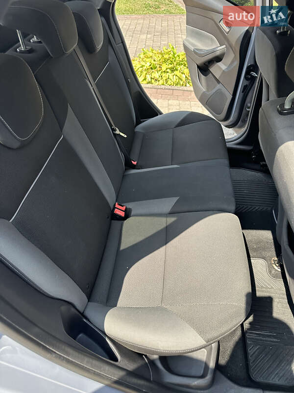 Універсал Ford Focus 2012 в Івано-Франківську фото 15 Універсал Ford Focus 2012 в Івано-Франківську