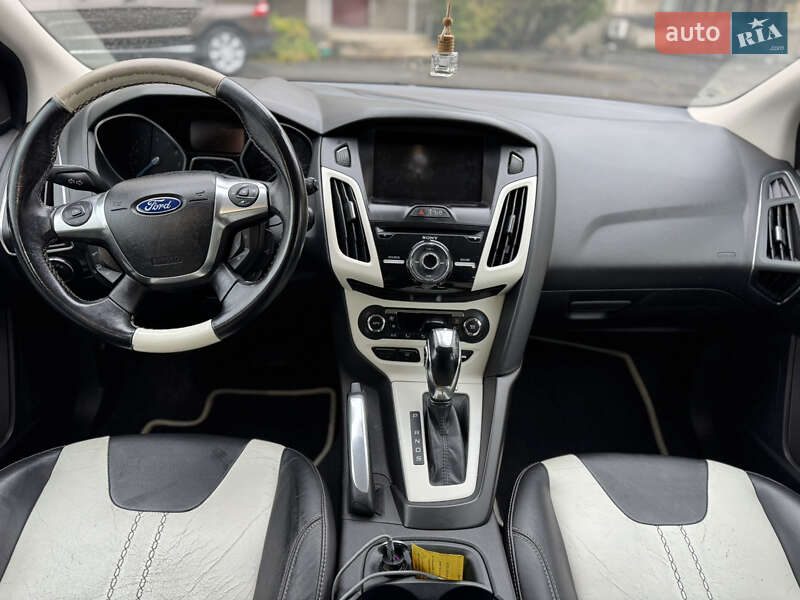 Хэтчбек Ford Focus 2011 в Виннице