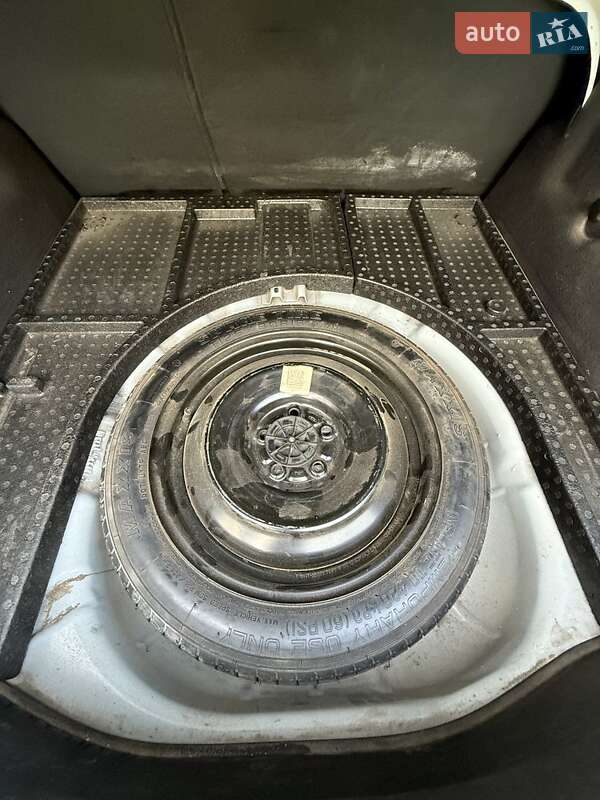 Седан Ford Focus 2013 в Борисполі