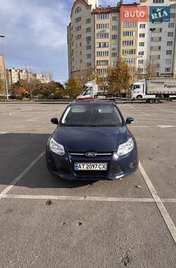 Хэтчбек Ford Focus 2014 в 