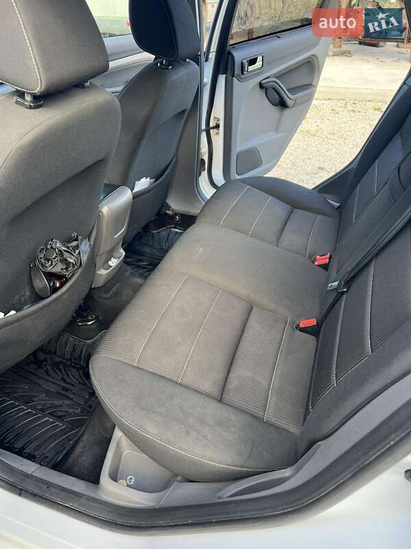 Универсал Ford Focus 2010 в Коломые фото 3 Универсал Ford Focus 2010 в Коломые