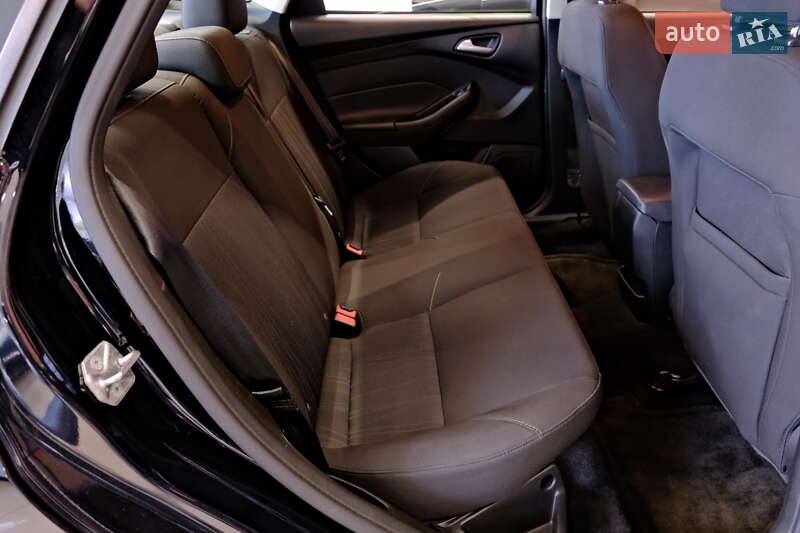 Седан Ford Focus 2016 в Одессе фото 35 Седан Ford Focus 2016 в Одессе