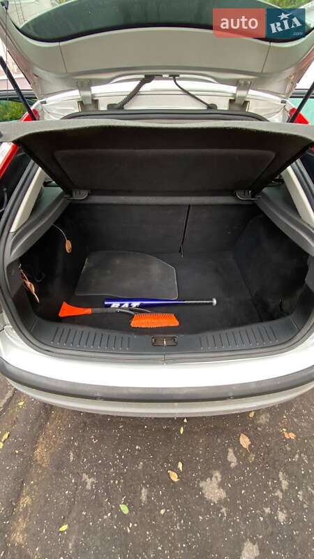 Хэтчбек Ford Focus 2007 в Каменском фото 7 Хэтчбек Ford Focus 2007 в Каменском