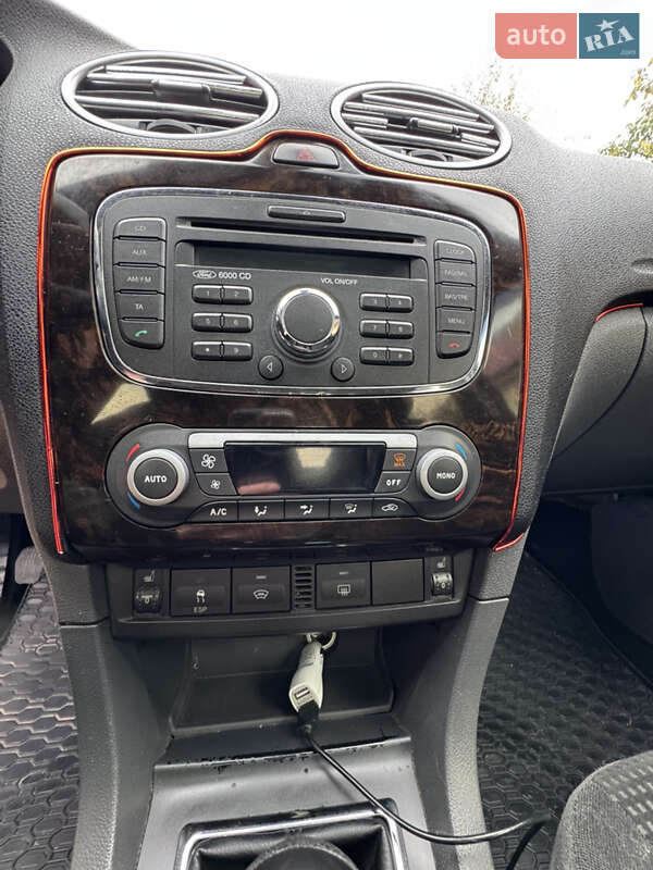 Универсал Ford Focus 2007 в Нерубайском фото 20 Универсал Ford Focus 2007 в Нерубайском