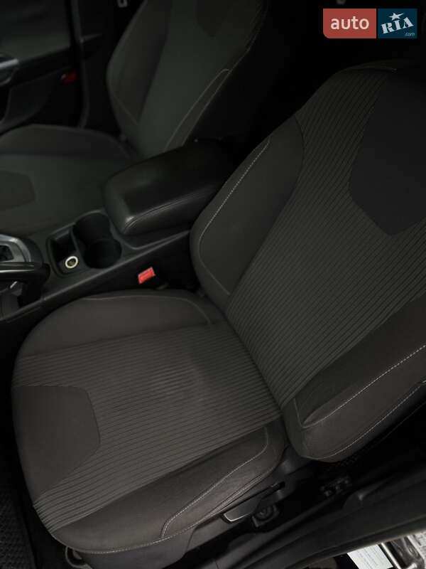 Универсал Ford Focus 2012 в Тернополе фото 15 Универсал Ford Focus 2012 в Тернополе