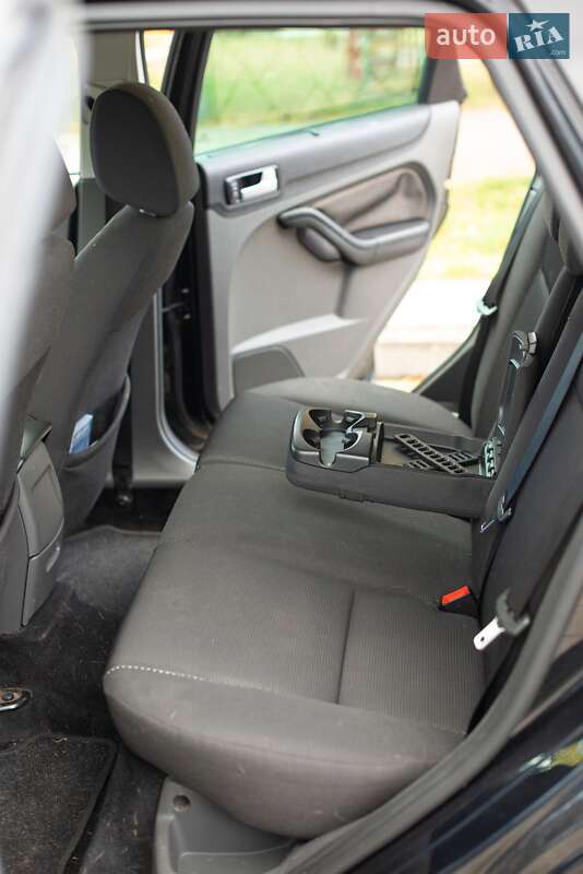 Універсал Ford Focus 2007 в Івано-Франківську фото 10 Універсал Ford Focus 2007 в Івано-Франківську