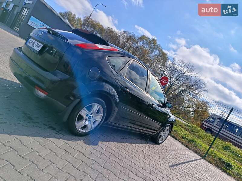 Хетчбек Ford Focus 2007 в Звягелі фото 27 Хетчбек Ford Focus 2007 в Звягелі
