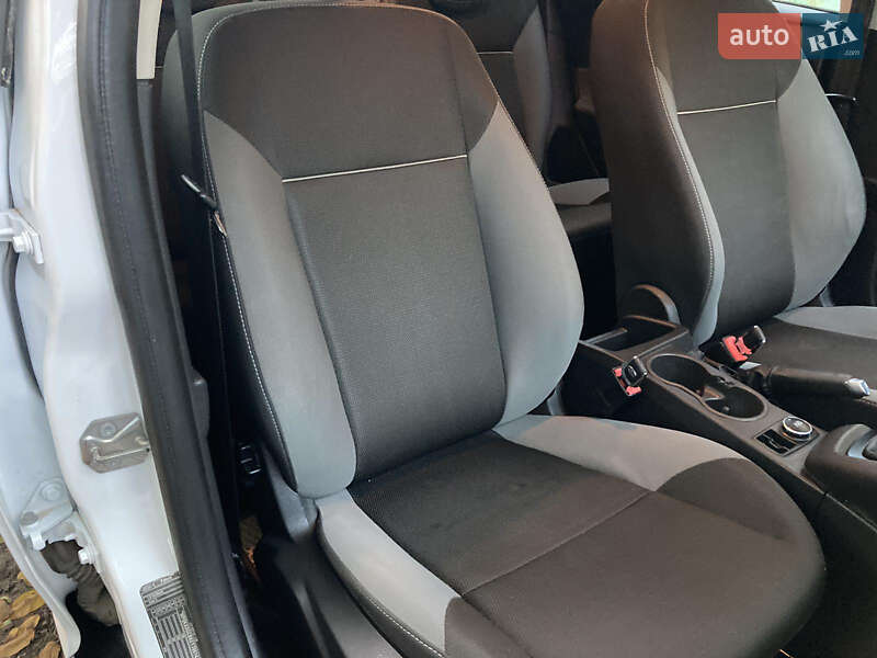 Хэтчбек Ford Focus 2014 в Одессе фото 21 Хэтчбек Ford Focus 2014 в Одессе