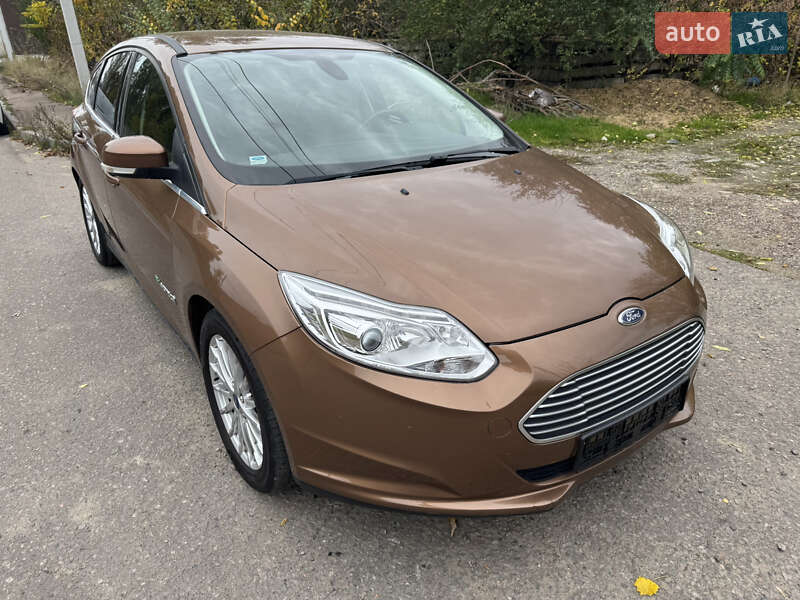 Хэтчбек Ford Focus 2013 в Одессе
