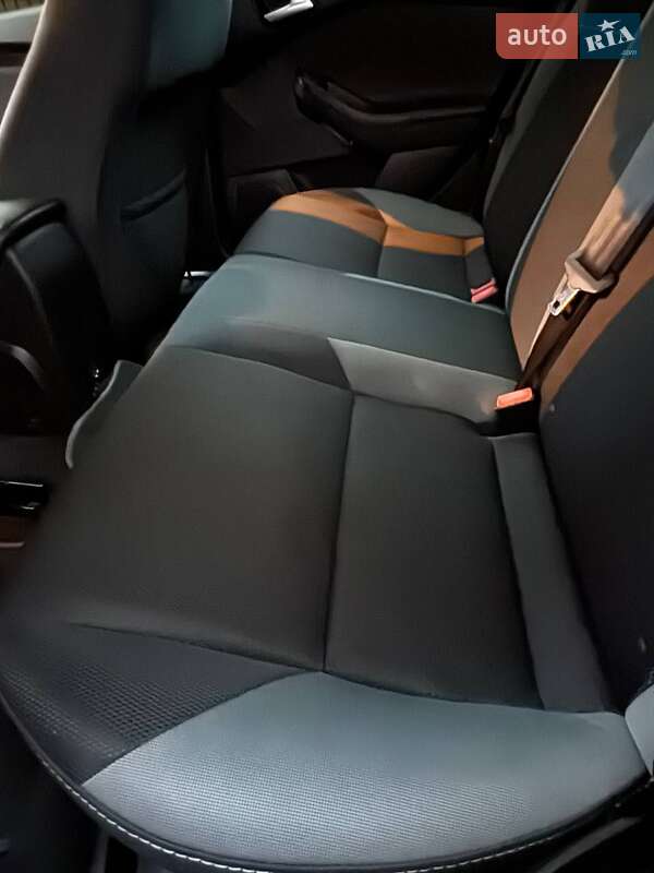 Хетчбек Ford Focus 2014 в Запоріжжі