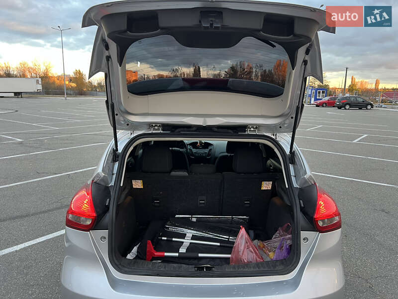 Хетчбек Ford Focus 2017 в Києві