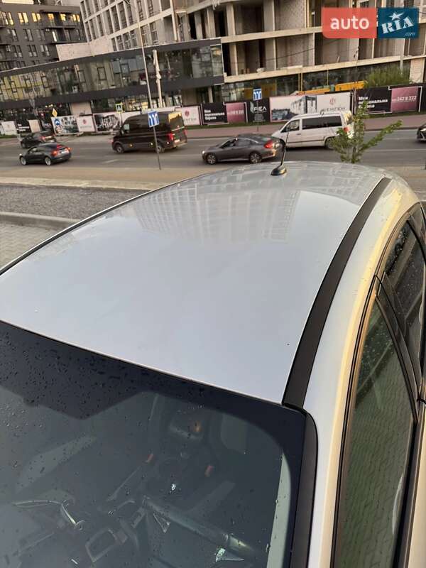 Хэтчбек Ford Focus 2013 в Львове