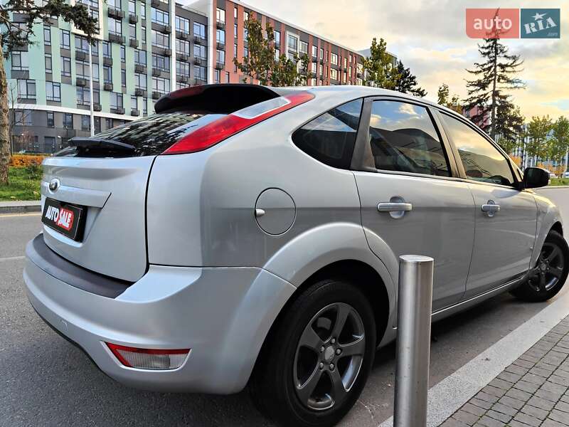 Хетчбек Ford Focus 2008 в Києві