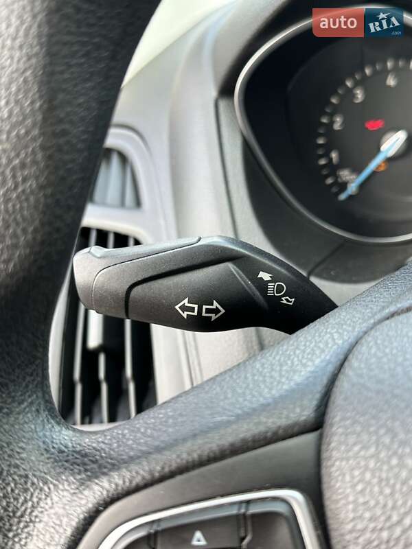 Седан Ford Focus 2015 в Белогородке фото 26 Седан Ford Focus 2015 в Белогородке