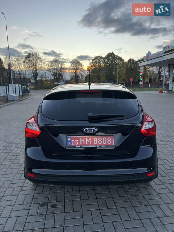 Хетчбек Ford Focus 2011 в Житомирі фото 8 Хетчбек Ford Focus 2011 в Житомирі