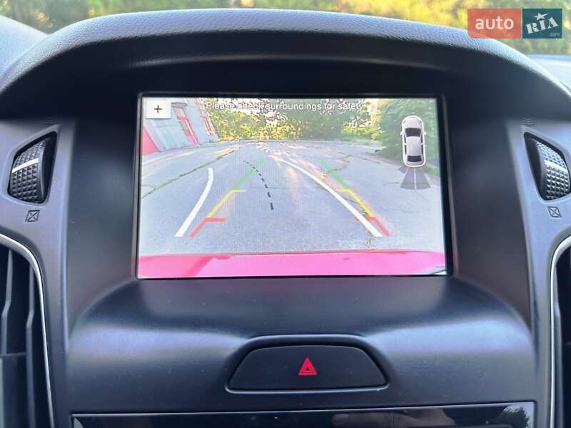 Хэтчбек Ford Focus 2016 в Запорожье