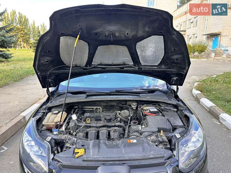 Хэтчбек Ford Focus 2012 в Запорожье