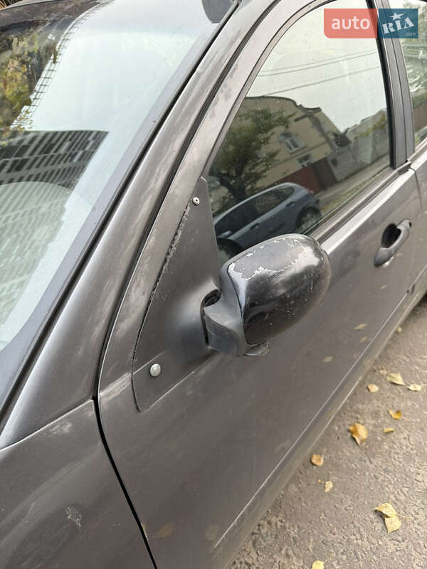 Седан Ford Focus 2002 в Києві