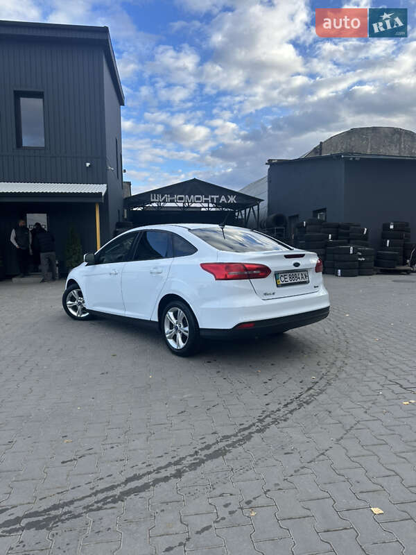Седан Ford Focus 2017 в Чернівцях фото 4 Седан Ford Focus 2017 в Чернівцях