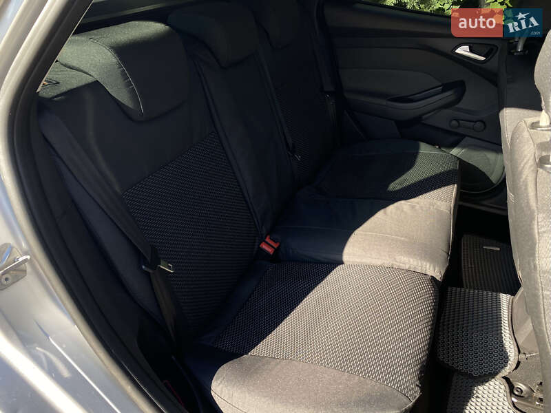 Універсал Ford Focus 2013 в Києві фото 28 Універсал Ford Focus 2013 в Києві