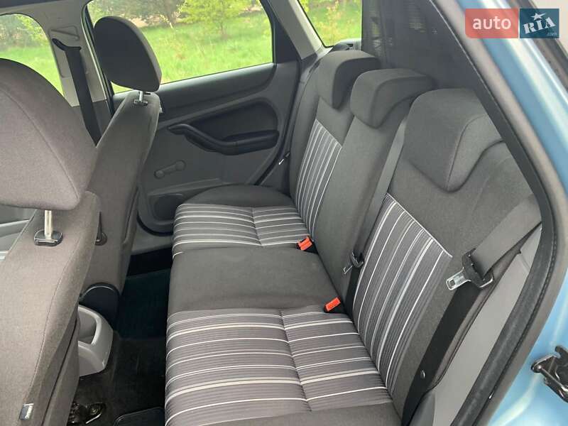 Універсал Ford Focus 2008 в Луцьку фото 3 Універсал Ford Focus 2008 в Луцьку