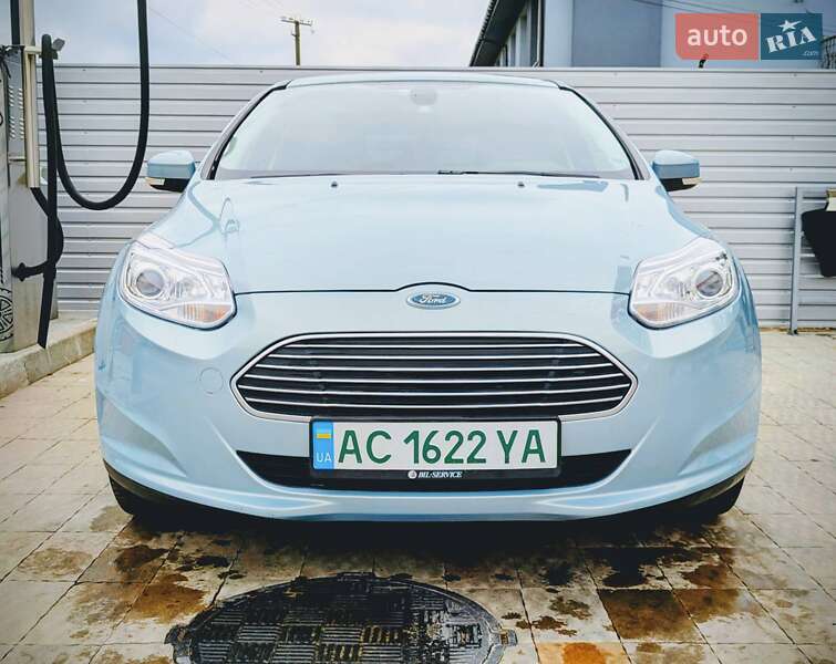 Хетчбек Ford Focus 2013 в Володимирі фото 3 Хетчбек Ford Focus 2013 в Володимирі