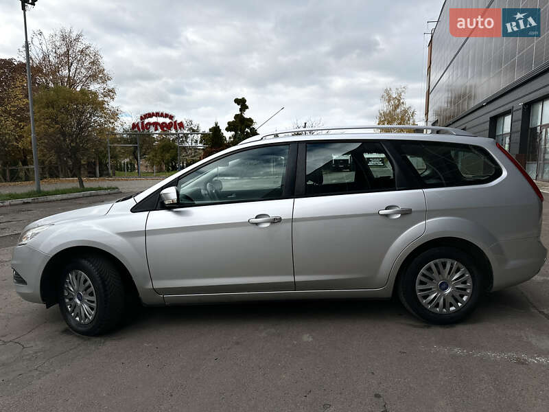 Універсал Ford Focus 2010 в Луцьку фото 8 Універсал Ford Focus 2010 в Луцьку