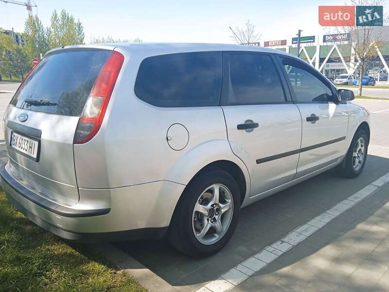 Універсал Ford Focus 2004 в Хмельницькому