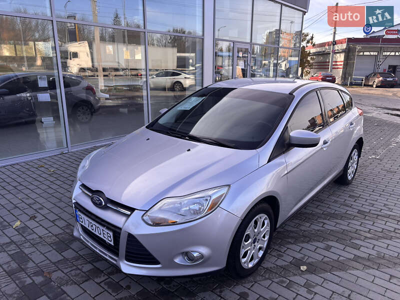 Хетчбек Ford Focus 2012 в Полтаві фото 2 Хетчбек Ford Focus 2012 в Полтаві
