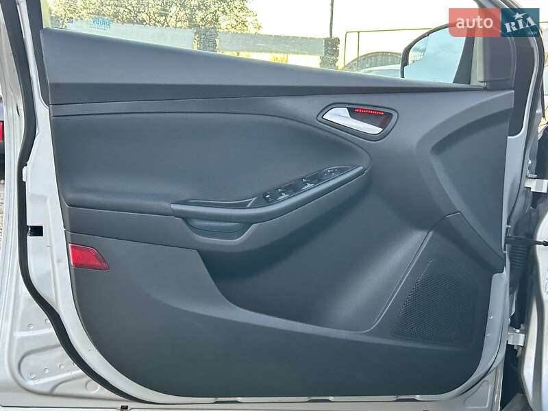 Хетчбек Ford Focus 2013 в Одесі фото 11 Хетчбек Ford Focus 2013 в Одесі