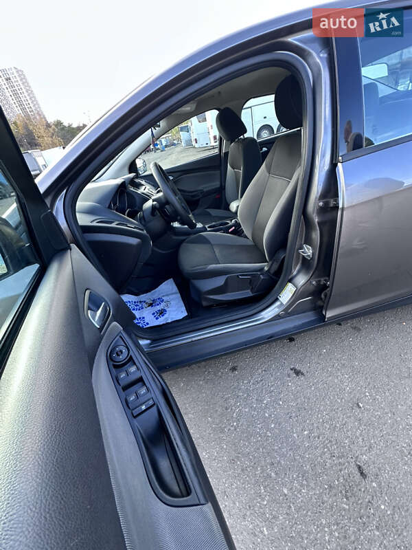 Седан Ford Focus 2013 в Киеве