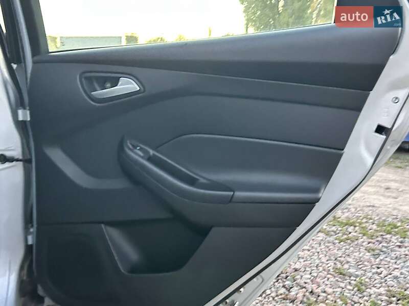 Хетчбек Ford Focus 2013 в Одесі фото 27 Хетчбек Ford Focus 2013 в Одесі
