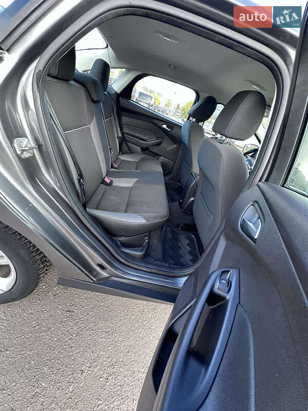 Седан Ford Focus 2013 в Киеве