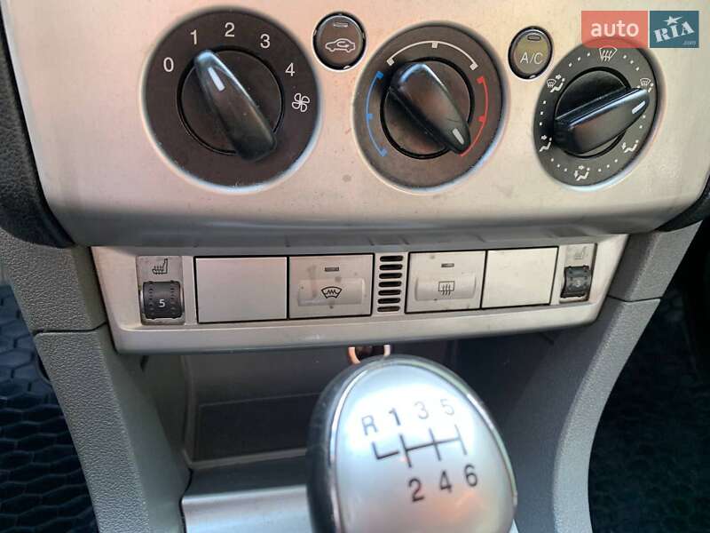 Універсал Ford Focus 2008 в Гайвороні фото 36 Універсал Ford Focus 2008 в Гайвороні