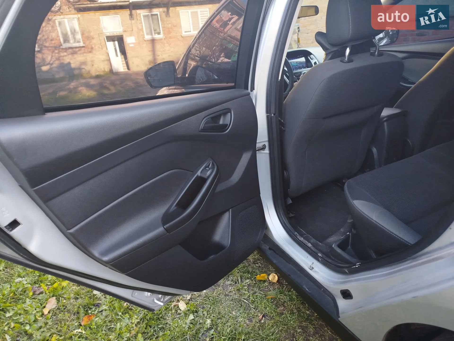 2011 Ford Focus - мініатюра 12