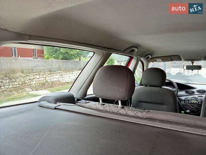 Універсал Ford Focus 2001 в Кам'янець-Подільському фото 2 Універсал Ford Focus 2001 в Кам'янець-Подільському