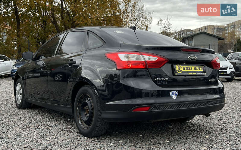 Седан Ford Focus 2013 в Львове фото 3 Седан Ford Focus 2013 в Львове