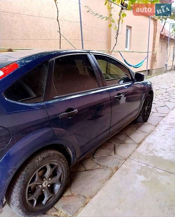 Хетчбек Ford Focus 2010 в Мукачевому фото 3 Хетчбек Ford Focus 2010 в Мукачевому
