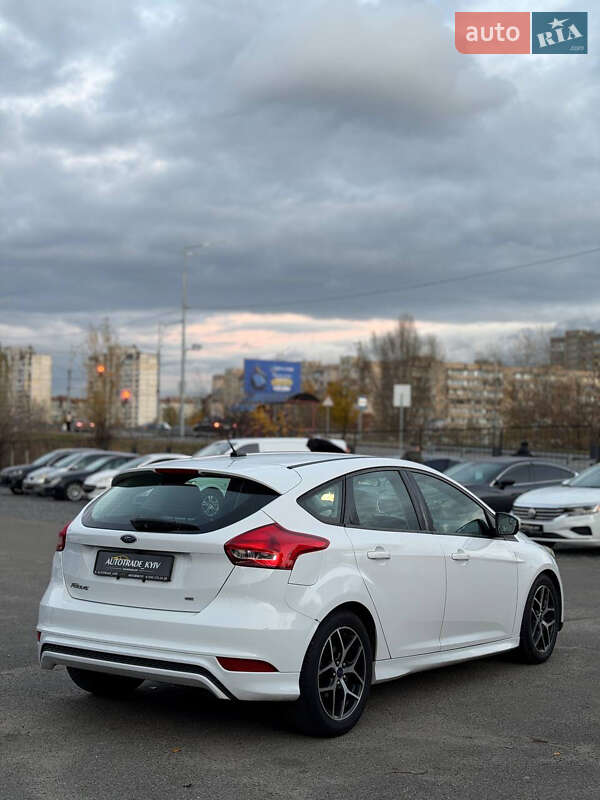 Хетчбек Ford Focus 2016 в Києві