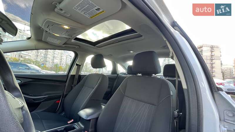 Седан Ford Focus 2017 в Киеве фото 13 Седан Ford Focus 2017 в Киеве