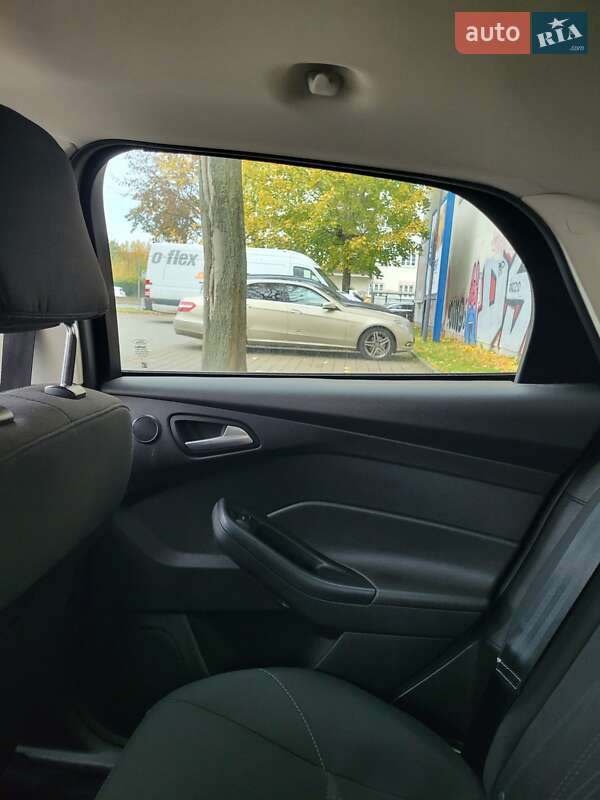 Седан Ford Focus 2017 в Заре фото 21 Седан Ford Focus 2017 в Заре