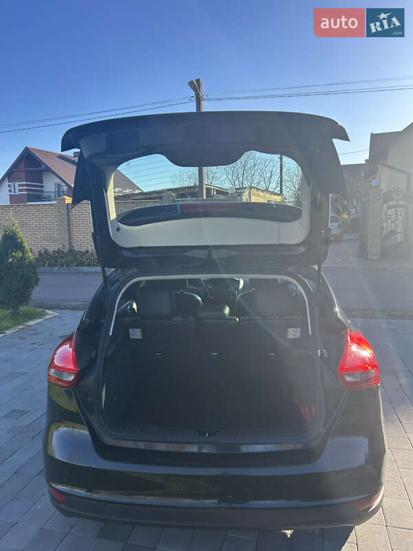 Хетчбек Ford Focus 2015 в Львові фото 12 Хетчбек Ford Focus 2015 в Львові