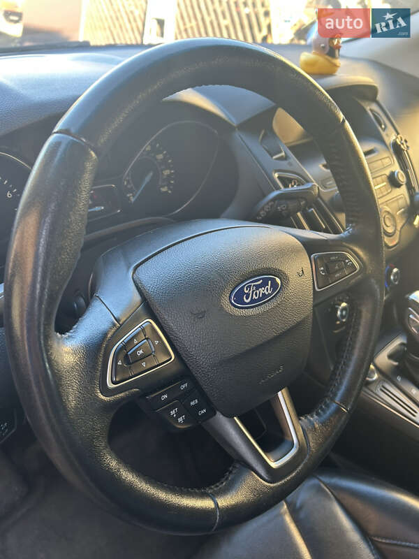 Хетчбек Ford Focus 2015 в Львові фото 41 Хетчбек Ford Focus 2015 в Львові